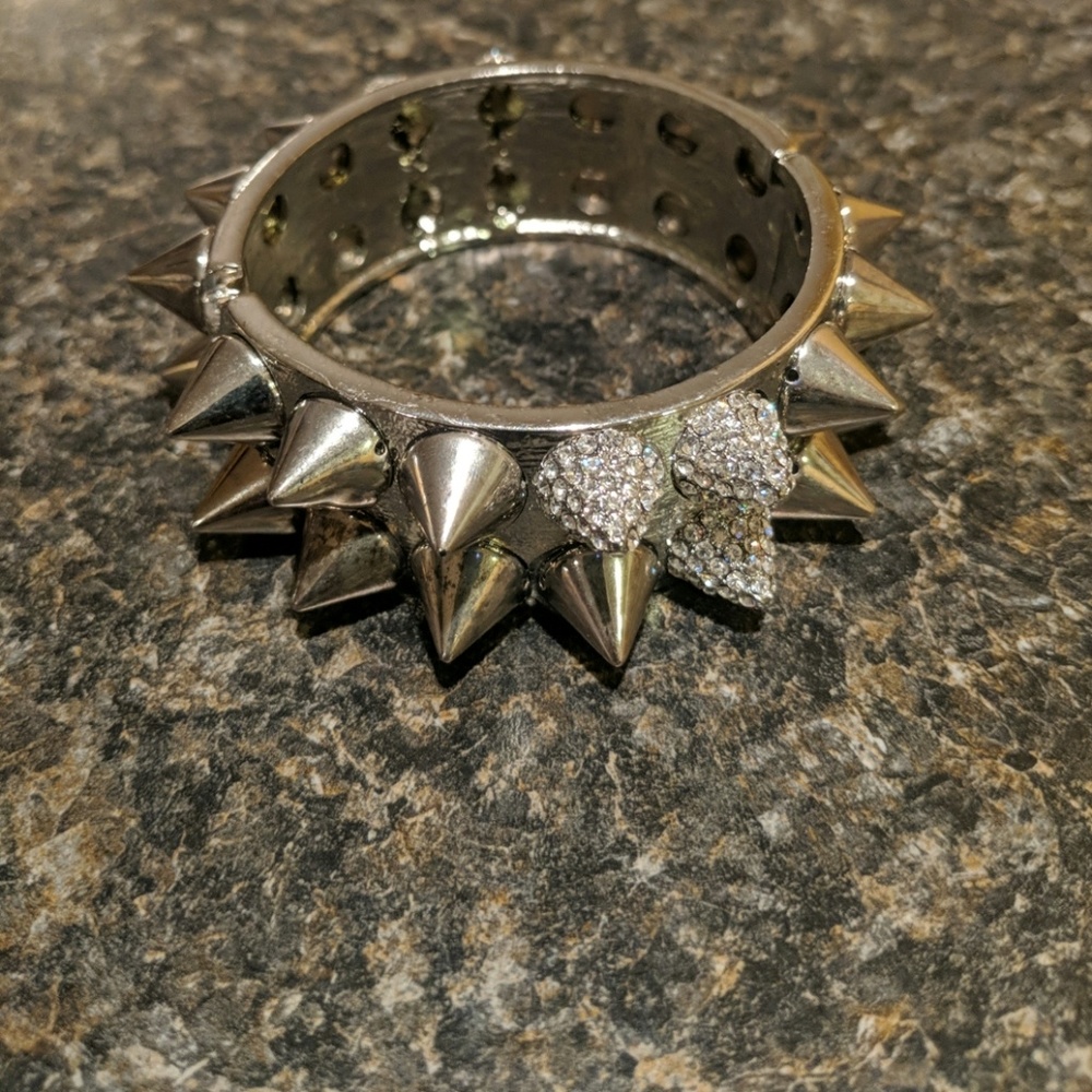 Bracelet - Picture 2 of 3